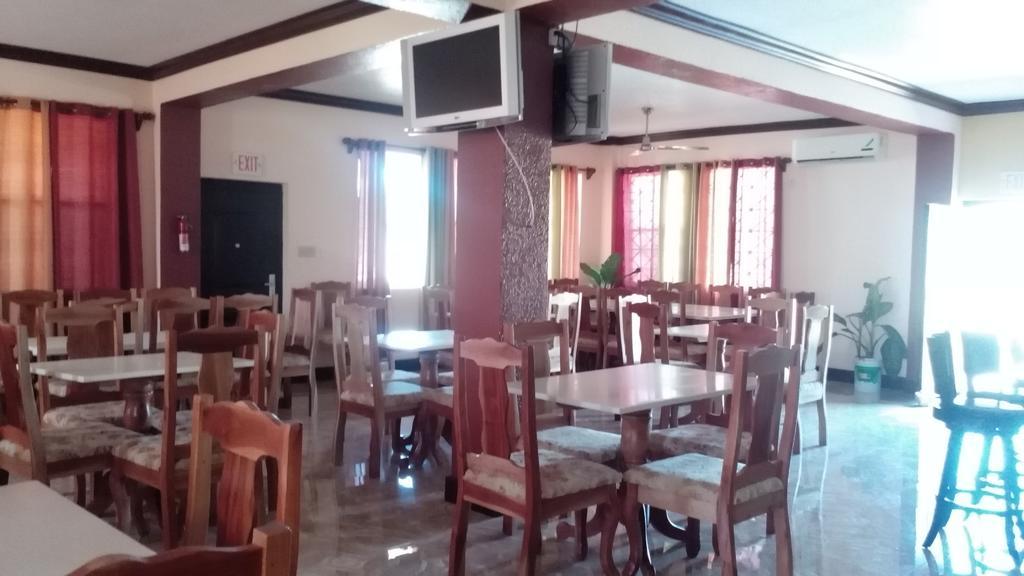 Hotel Tropik Leadonna Montego Bay Exteriör bild